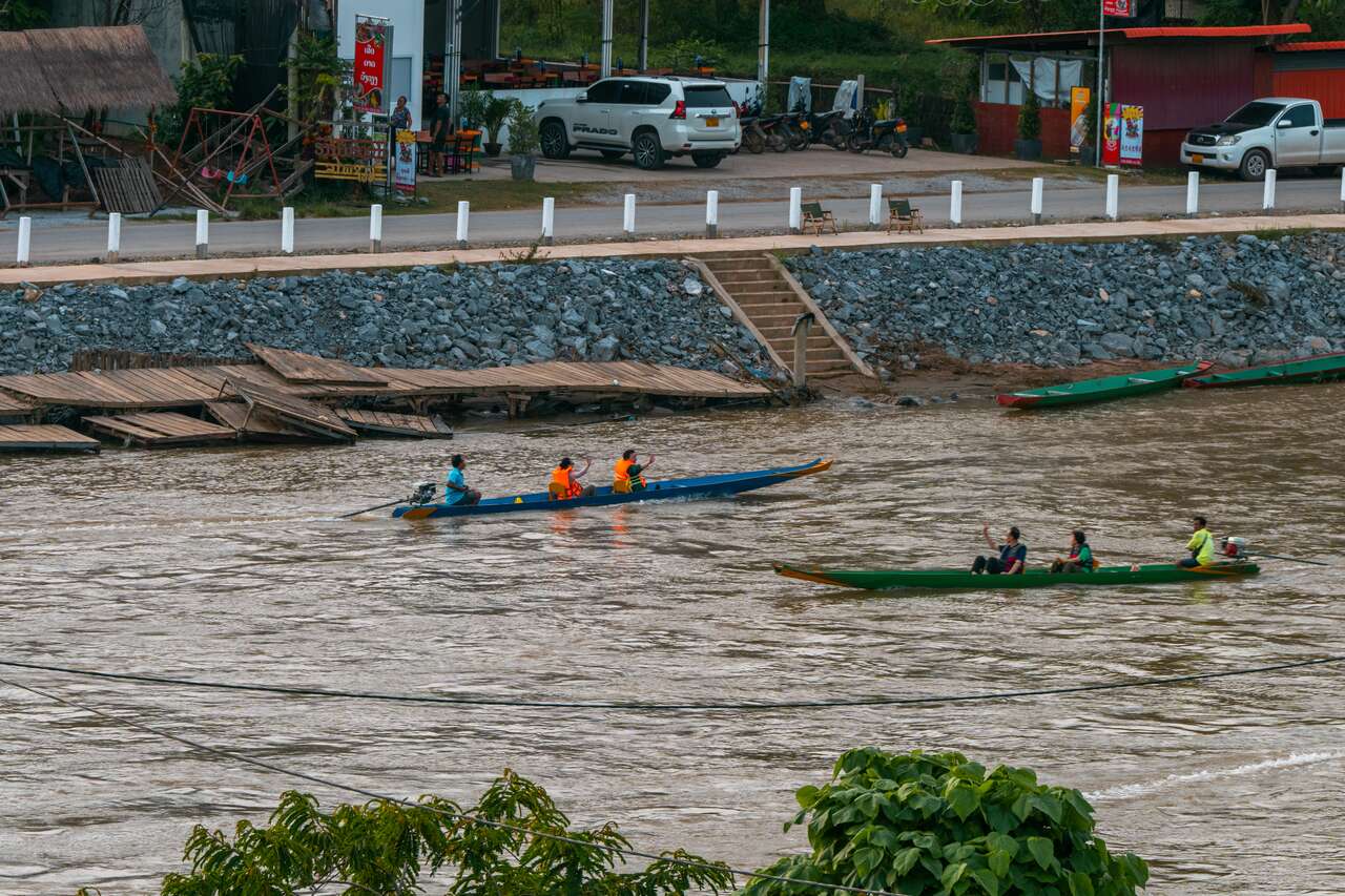 Experience Vang Vieng’s adventure with guided tours
